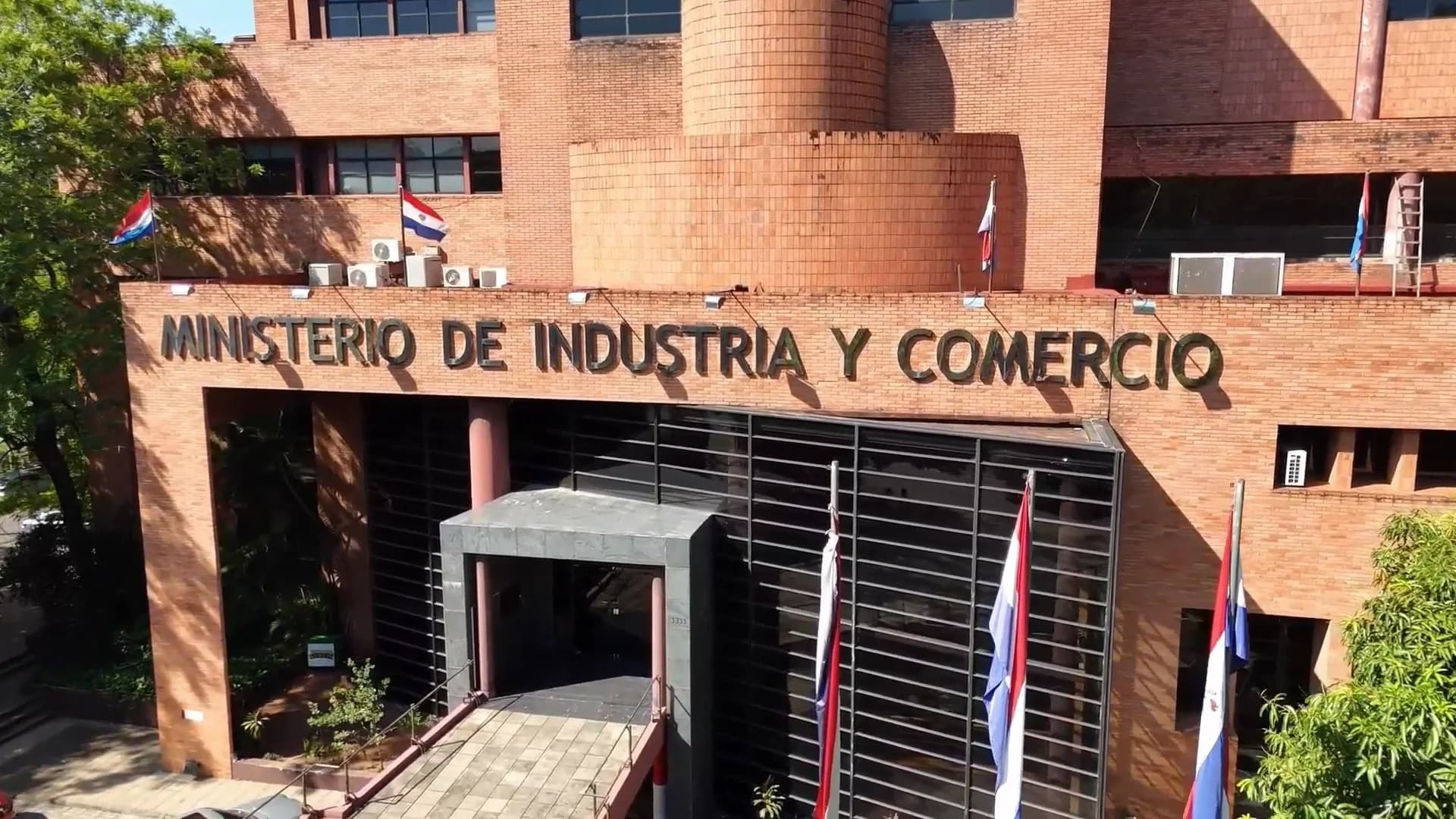 MIC exigirá firma electrónica para crear EAS y comunicar cambios societarios