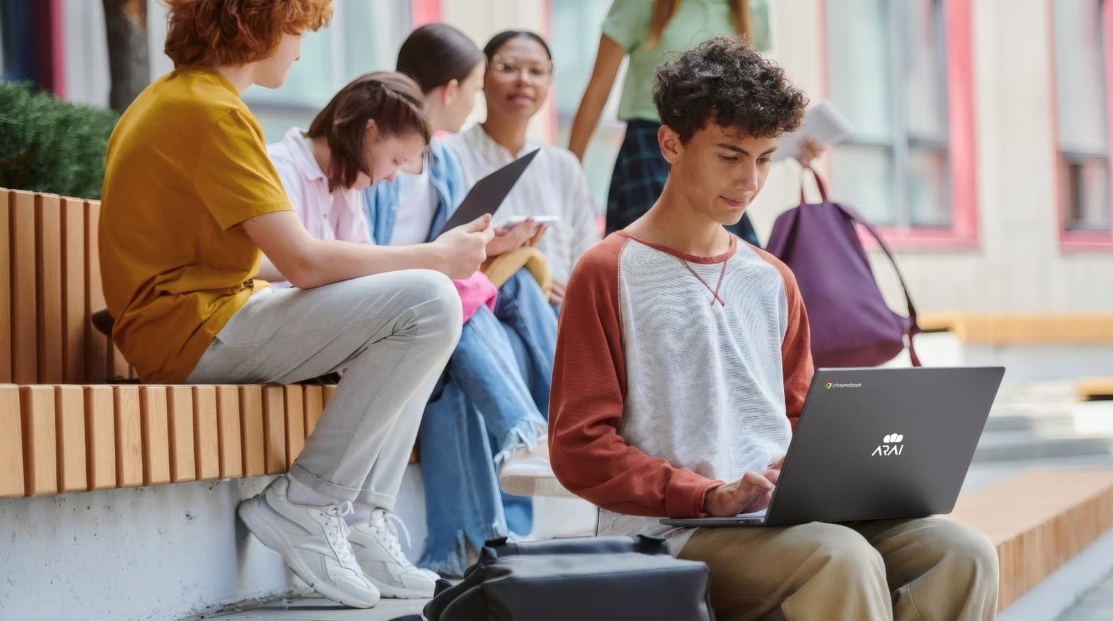 Chromebook Arai: una aliada estratégica para el aprendizaje en el inicio del año lectivo